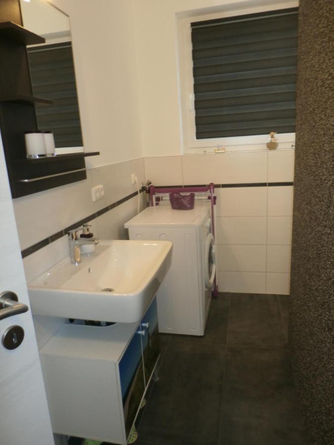 Ferienwohnung Am Seglerhafen Peenemunde Exterior photo